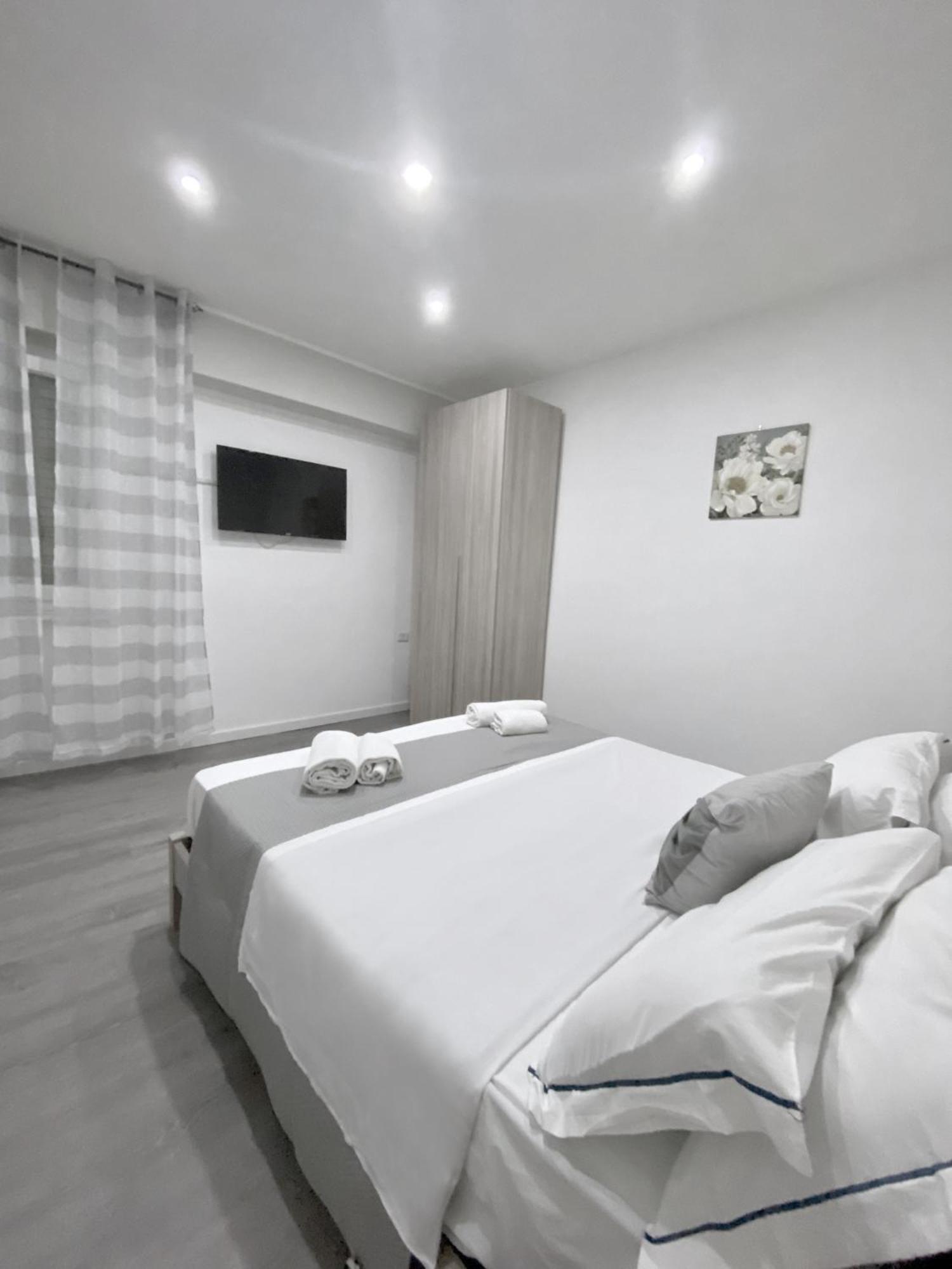 Capodichino Apartment 127 - 20 Naples Exterior photo
